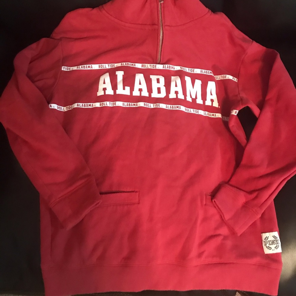 Alabama VS pink hoodie